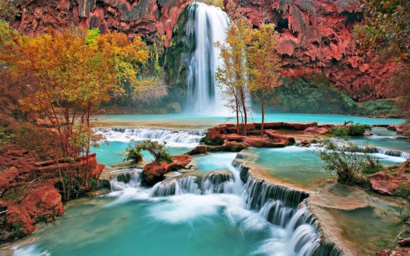 Hình ảnh thác nước đẹp như một bức tranh