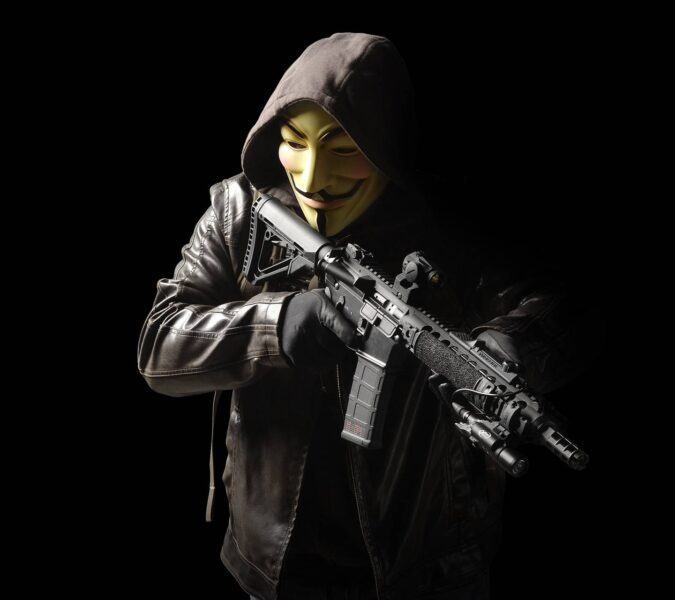 Hình ảnh Hacker, Anonymous xả súng