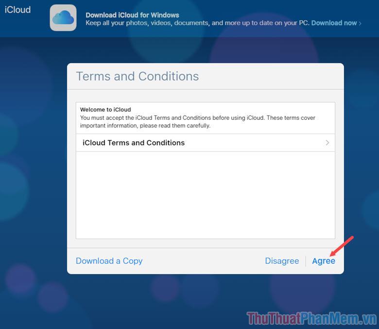 Nhấn Agree để đồng ý với các điều khoản của Apple