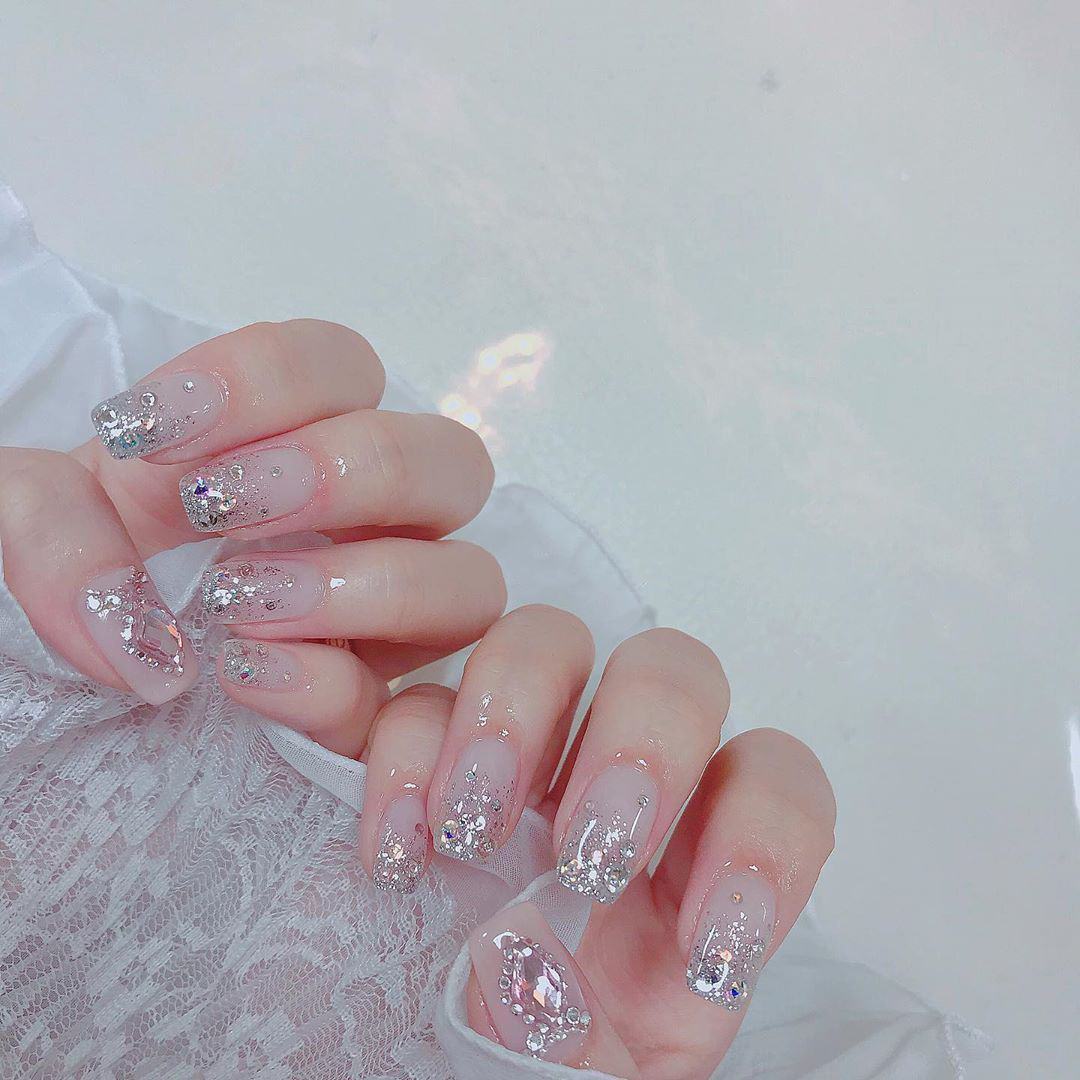 Những mẫu nail đẹp nhất