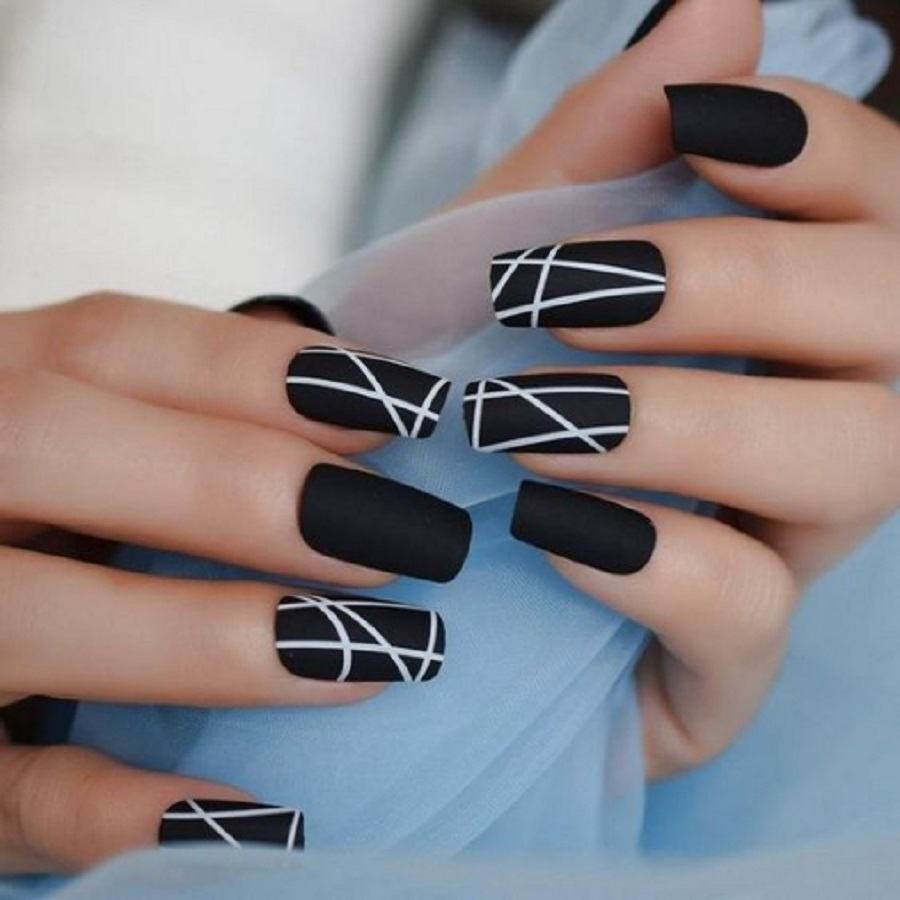 Những mẫu nail đẹp đơn giản