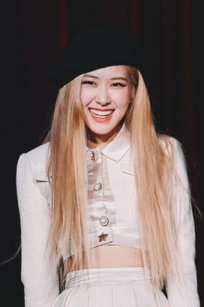 Nụ cười xinh đẹp của Rosé BlackPink