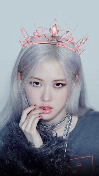 Hình ảnh Rosé BlackPink đội vương miện