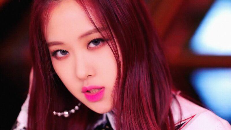 Hình ảnh của Rosé BlackPink trong MV