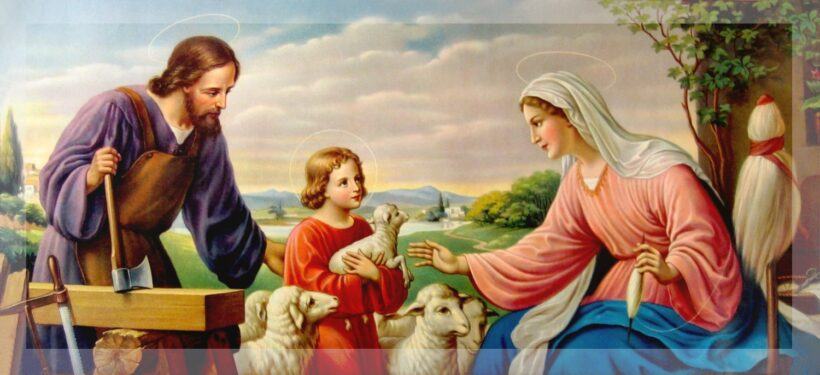 Hình ảnh Chúa Giêsu bồng chiên con với cha mẹ