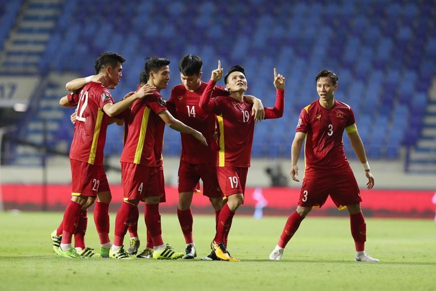Hình ảnh đội tuyển Việt Nam ăn mừng