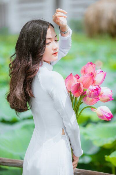 Hình ảnh, hình nền hoa sen và gái xinh