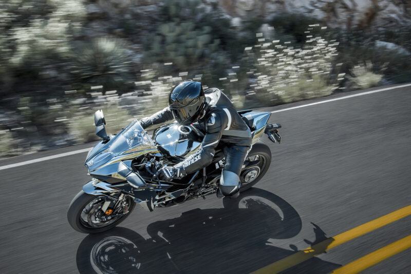 Hình ảnh Kawasaki ninja H2R cho các tay đua