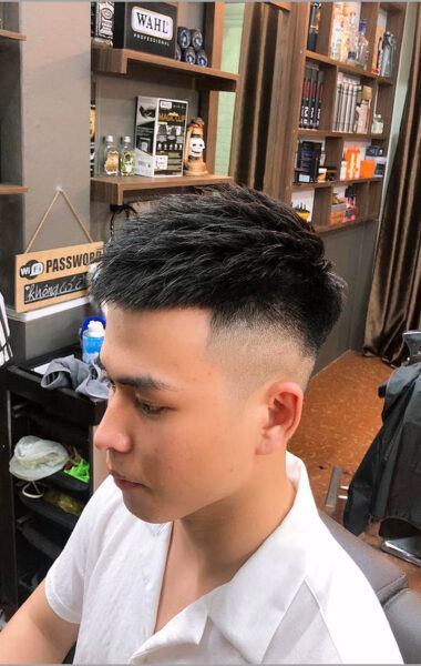 Kiểu tóc mái chèo Mohican