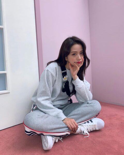 Hình ảnh cực ngầu của Jisoo BlackPink