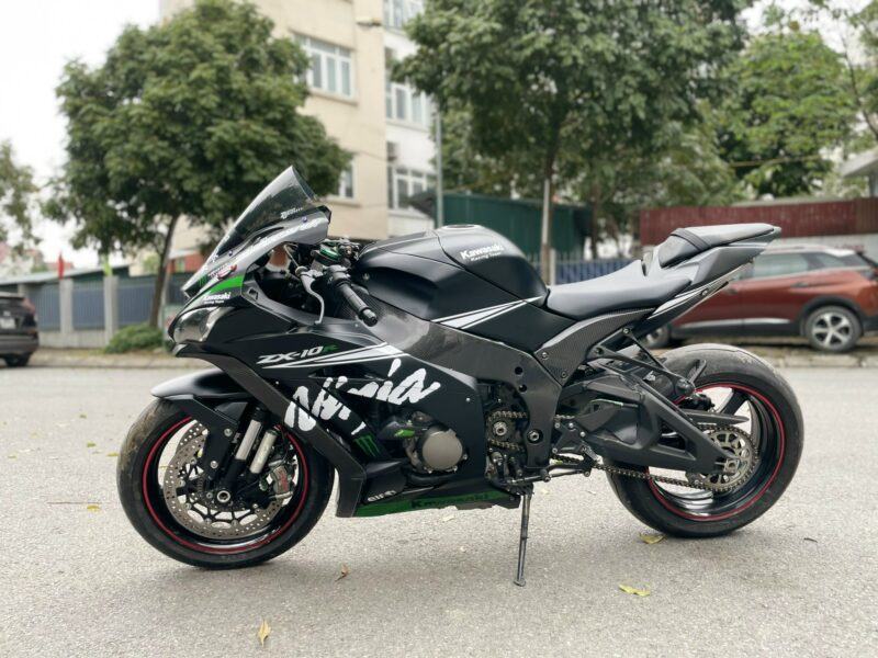 Hình ảnh ZX10R đen bóng đẹp mắt lên tem rời