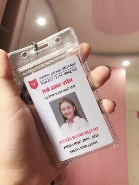 mẫu thẻ sinh viên đẹp trường đại học Văn Lang