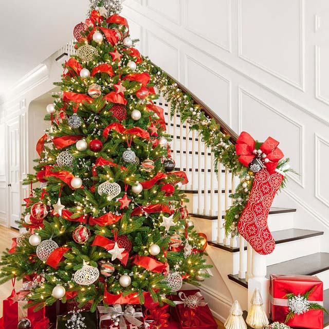 Ảnh đẹp về cây thông Noel trong nhà