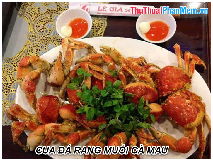 Cua đá rang muối Cà Mau