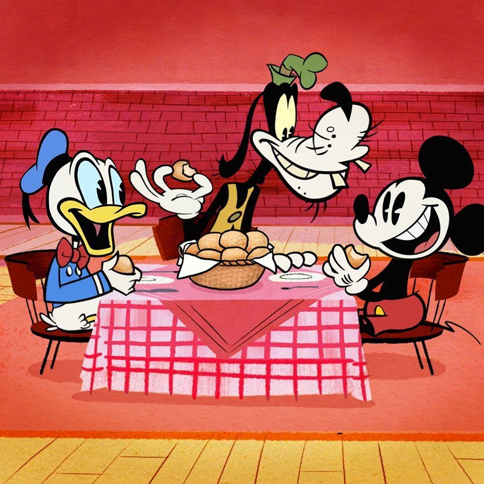 Chuột Mickey và hai người bạn thân tổ chức tiệc dã ngoại