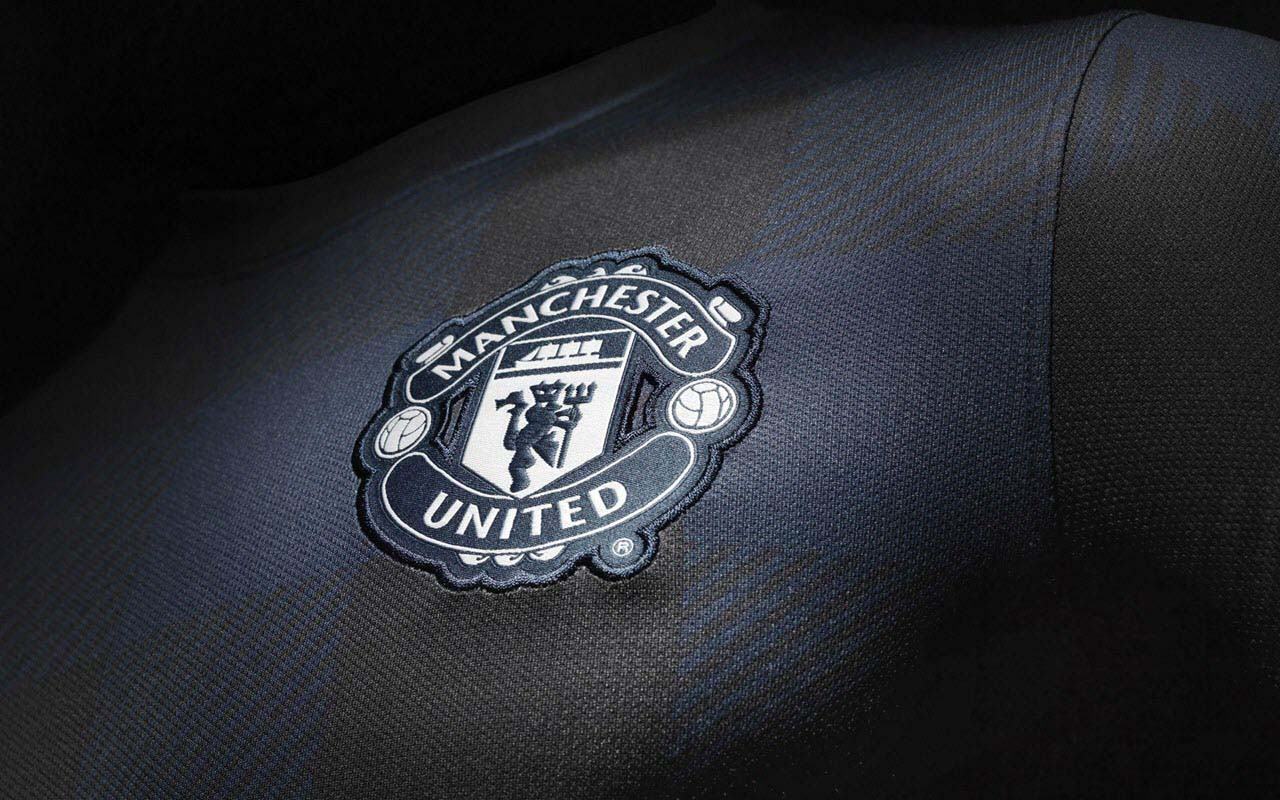 Hình ảnh đẹp về logo màu đen của Manchester United