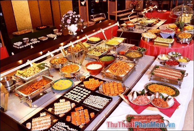 Buffet là hình thức ăn uống theo suất ăn định sẵn, các bữa ăn này đã được thanh toán trọn gói.