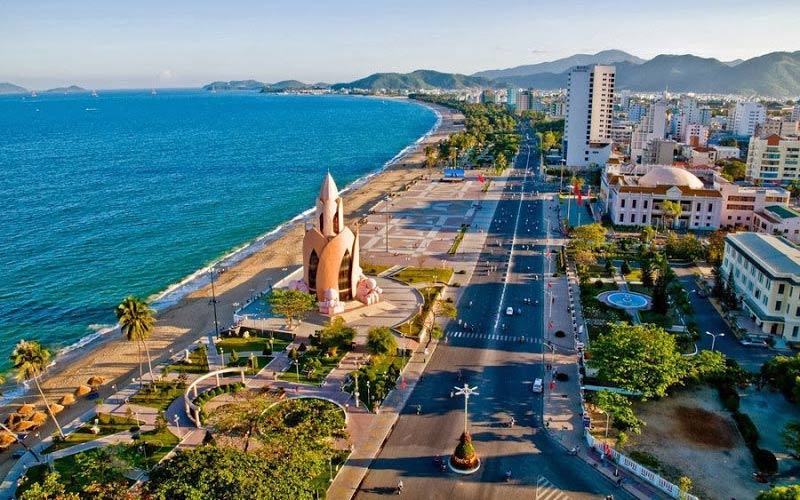 Hình ảnh biển Nha Trang lúc hoàng hôn