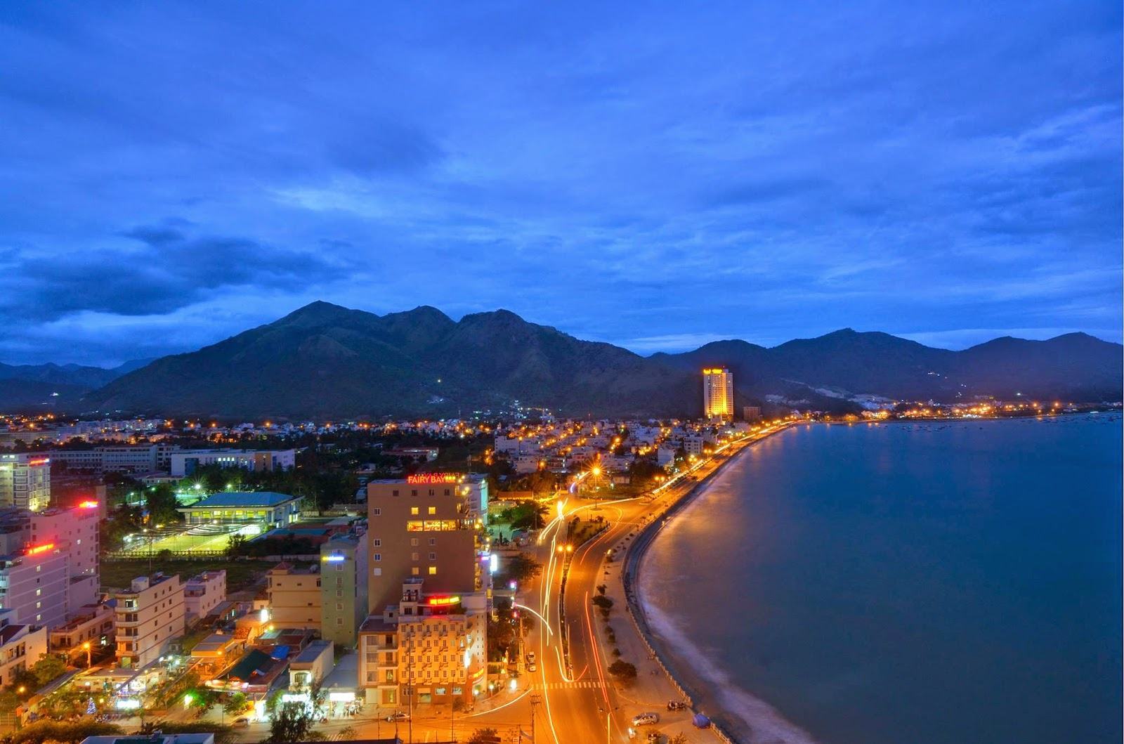 Hình ảnh Nha Trang về đêm