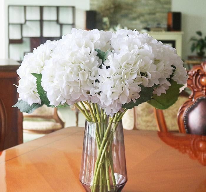 Mẫu hoa cẩm chướng để bàn đẹp