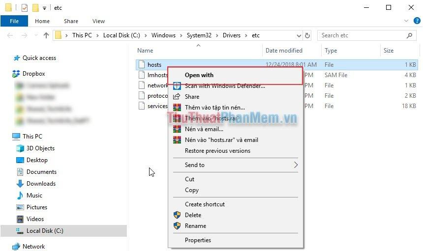 Mở file hosts bằng Open with rồi chọn NotePad