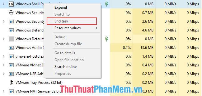 Nhấp chuột phải vào các chương trình đó và chọn EndTask