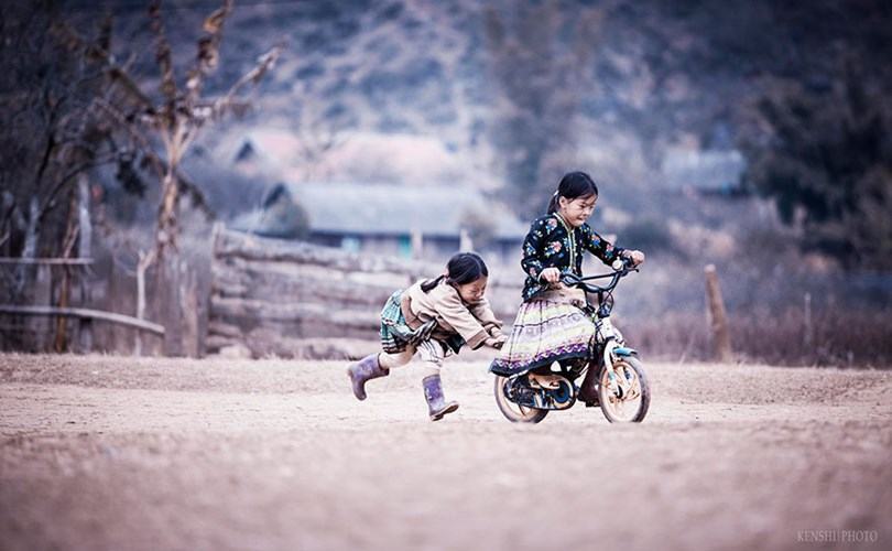Khung cảnh yên bình, đẹp như tranh nơi bản làng ở Hà Giang | Báo Dân trí
