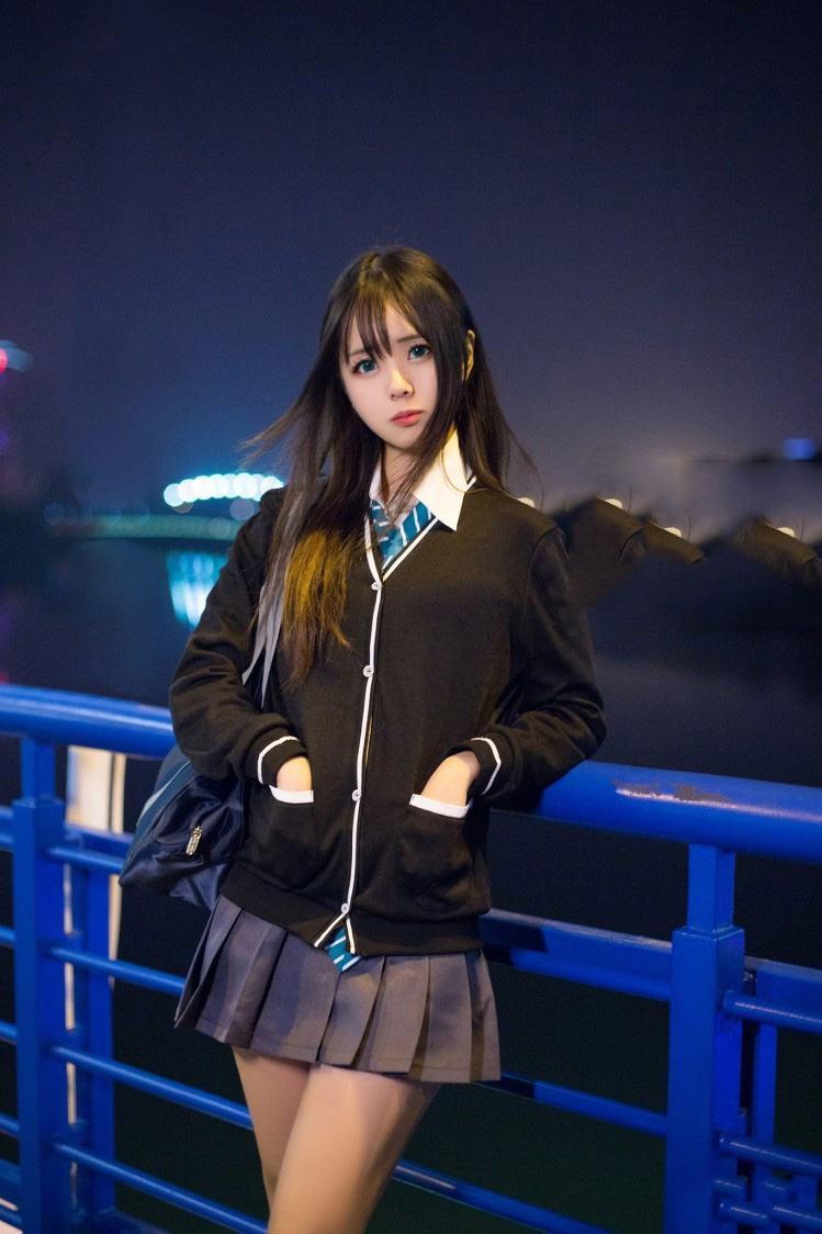 Ảnh girl xinh mặc váy ngắn dễ thương