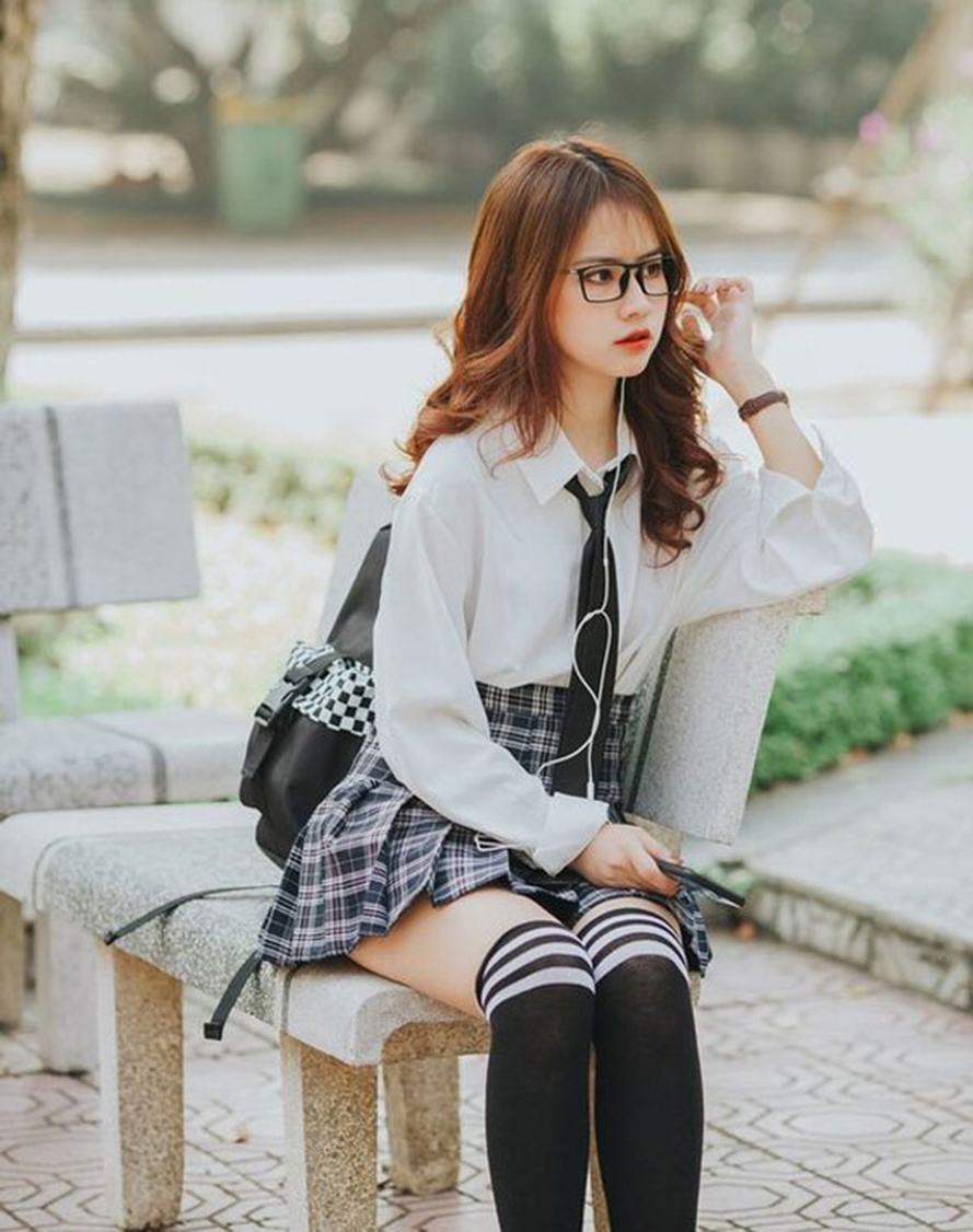 Hình ảnh girl xinh mặc váy ngắn đẹp