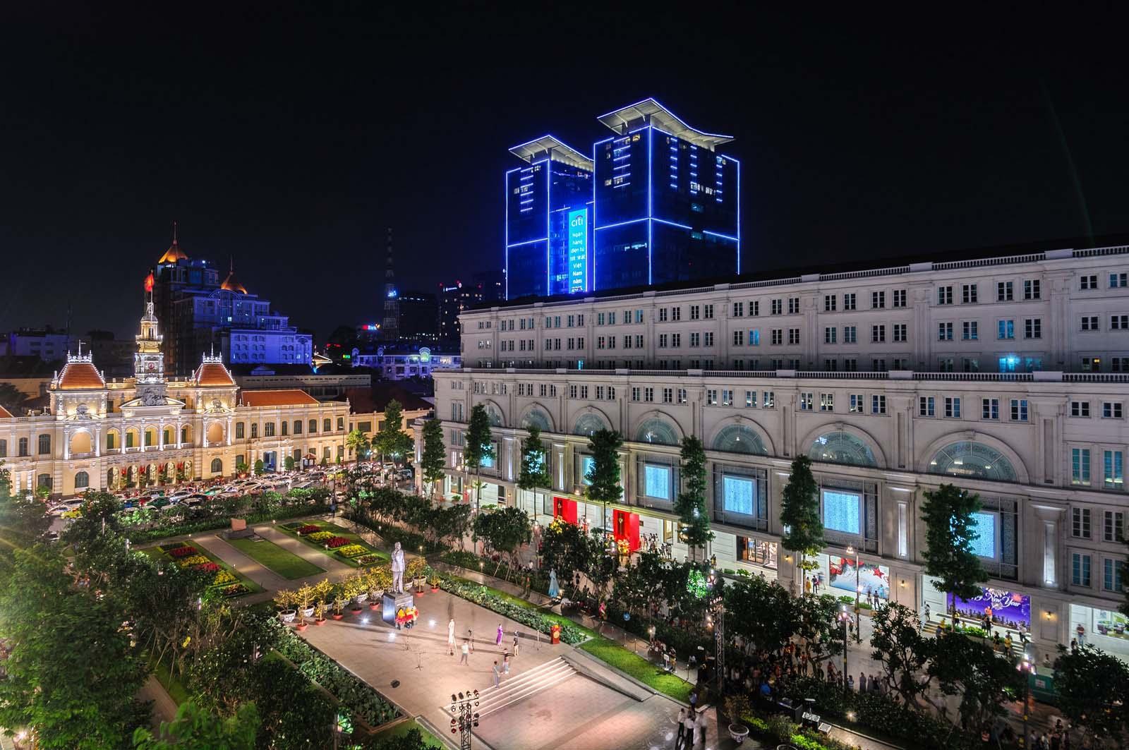 Ảnh đẹp đường Nguyễn Huệ - Sài Gòn về đêm