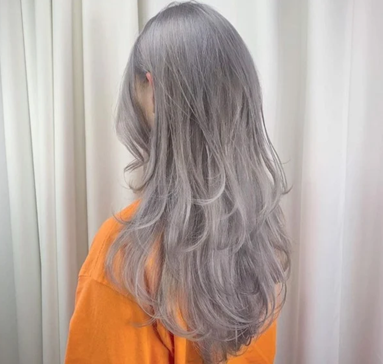 The most beautiful smoky gray hair color