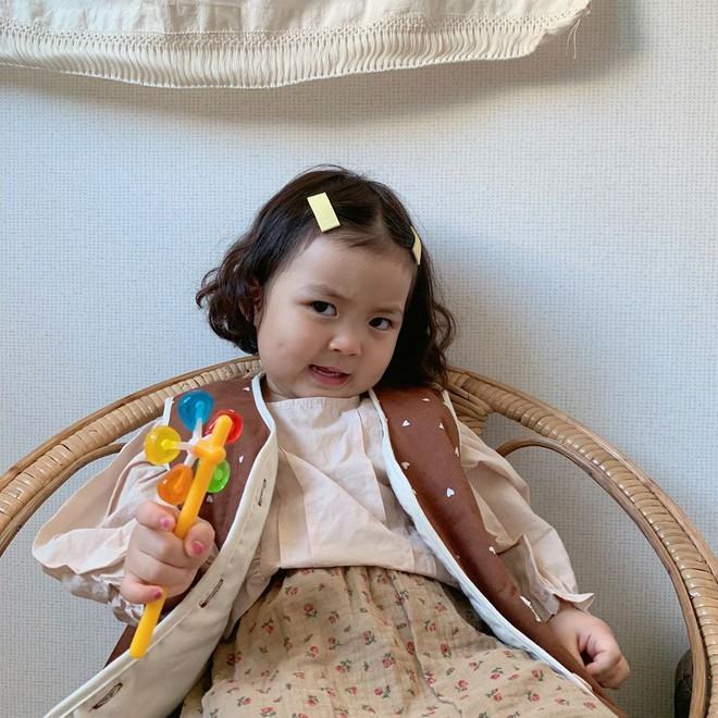 Hình ảnh em bé Hàn Quốc dễ thương và xinh đẹp