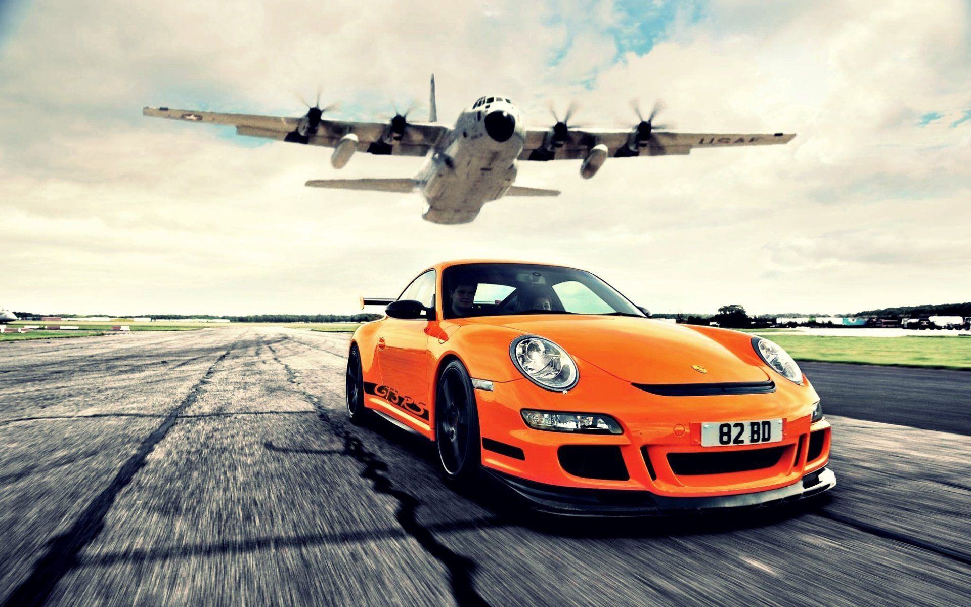 Hình nền xe hơi Porsche 911 màu cam
