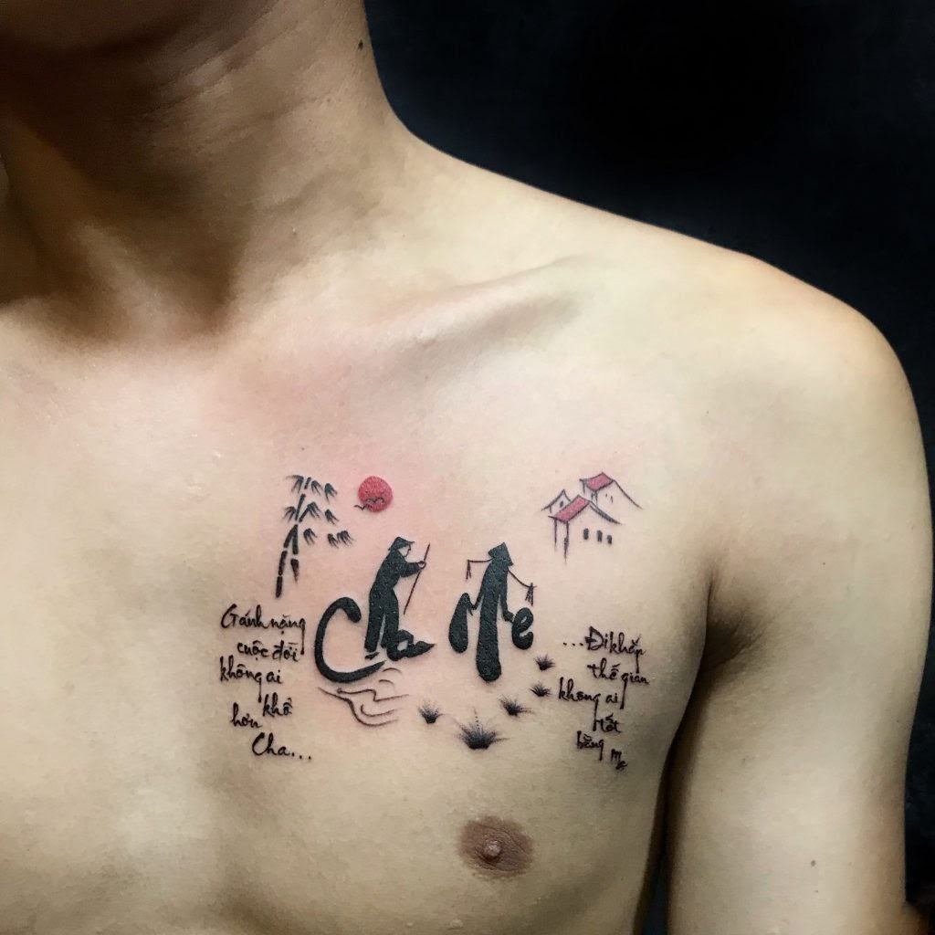 Mẫu hình xăm chữ Hán với ý nghĩa cha mẹ trên ngực