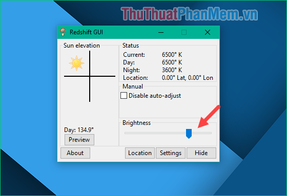 Kéo thanh ngang ở mục Brightness để điều chỉnh độ sáng màn hình