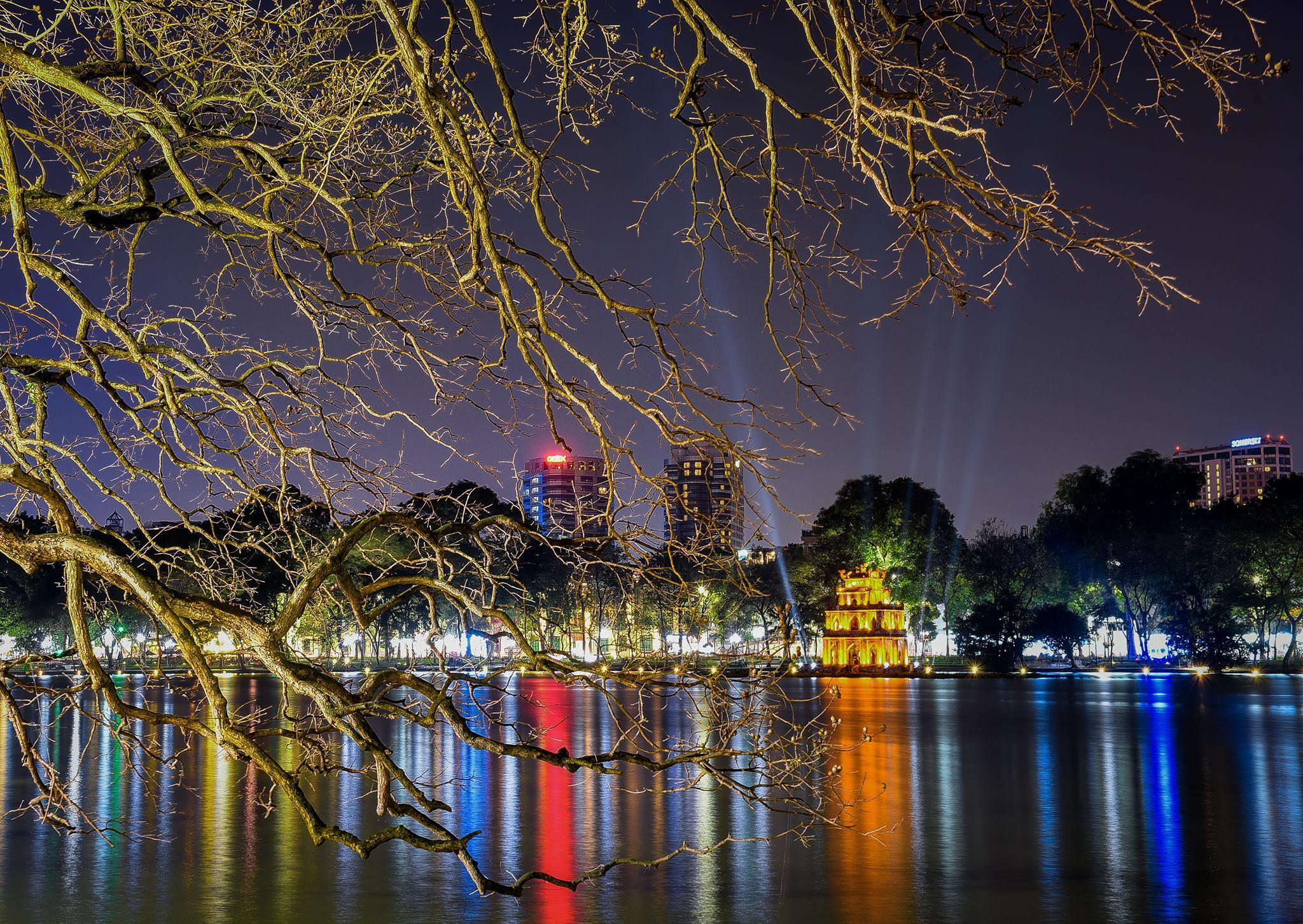 Hình ảnh Hồ Gươm đẹp về đêm