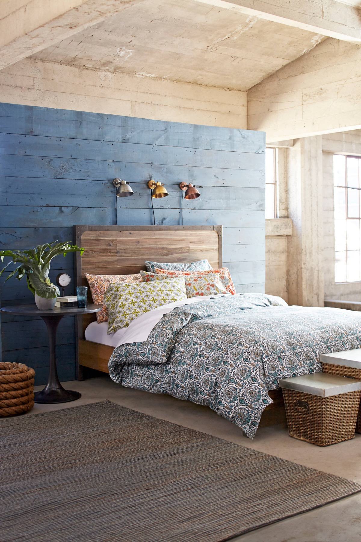 Thiết kế phòng ngủ màu xanh đậm đẹp