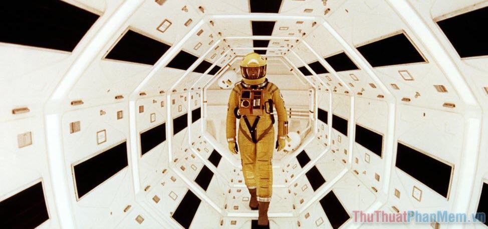 2001 A Space Odyssey (1968) – Hành trình không gian