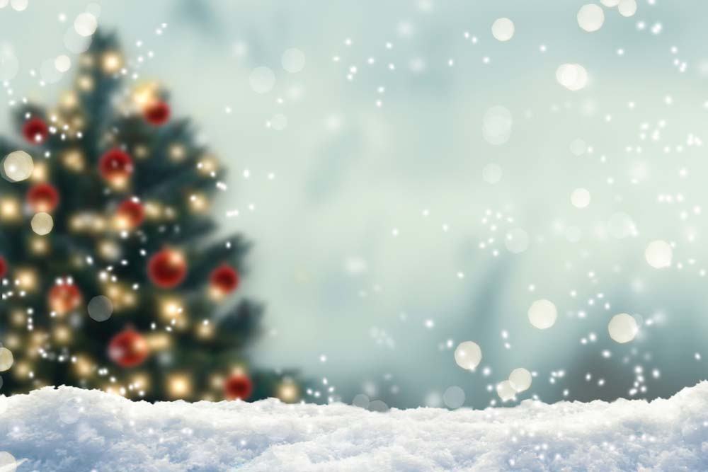 Background giáng sinh: Sẵn sàng cho mùa Giáng sinh chưa? Hãy lựa chọn các hình nền về chủ đề này để mang lại không khí đầy mới mẻ cho màn hình của bạn. Những hình ảnh trang trí Noel lung linh và tuyết rơi đang chờ đón bạn!
