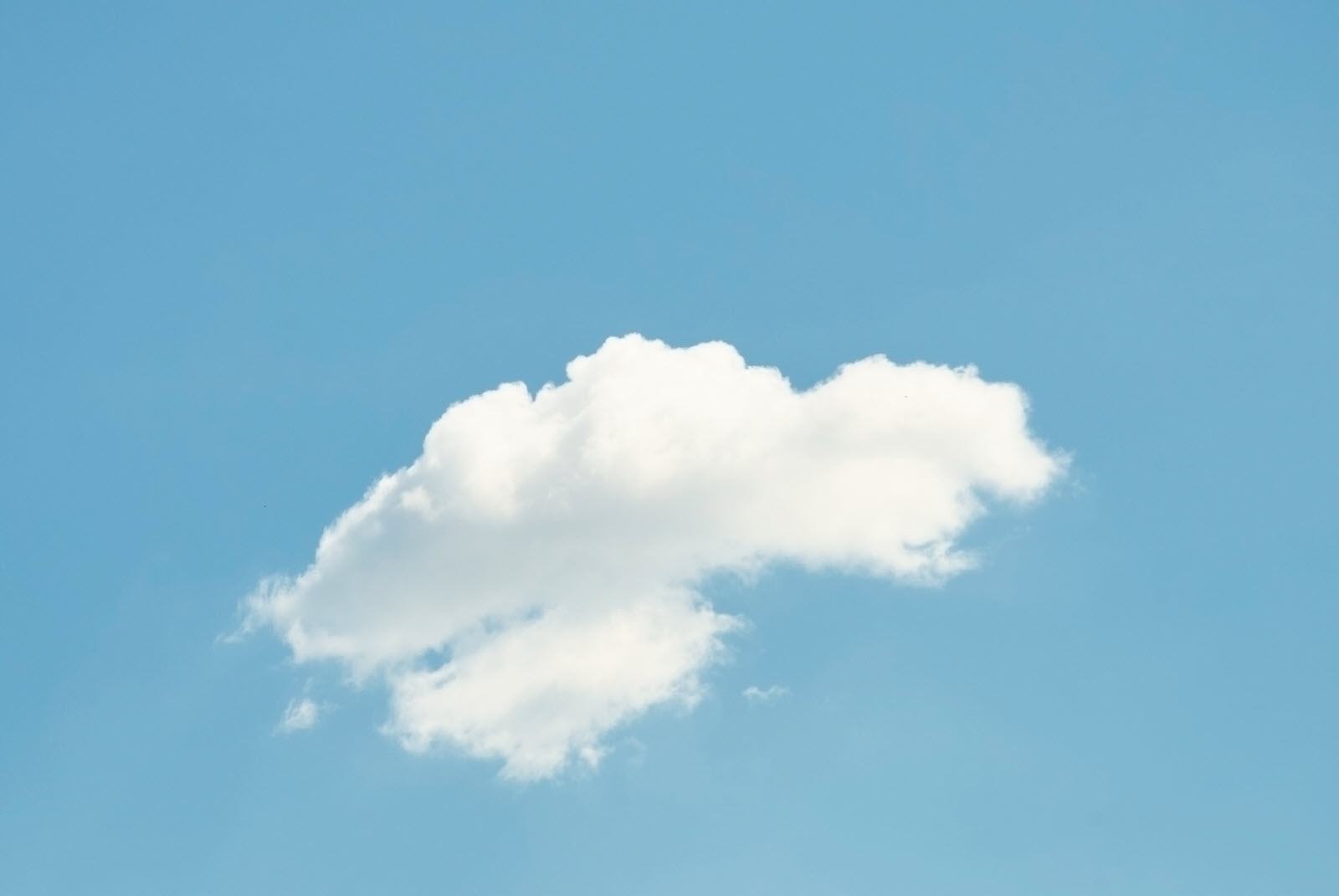 Hình nền đám mây đẹp cho máy tính 