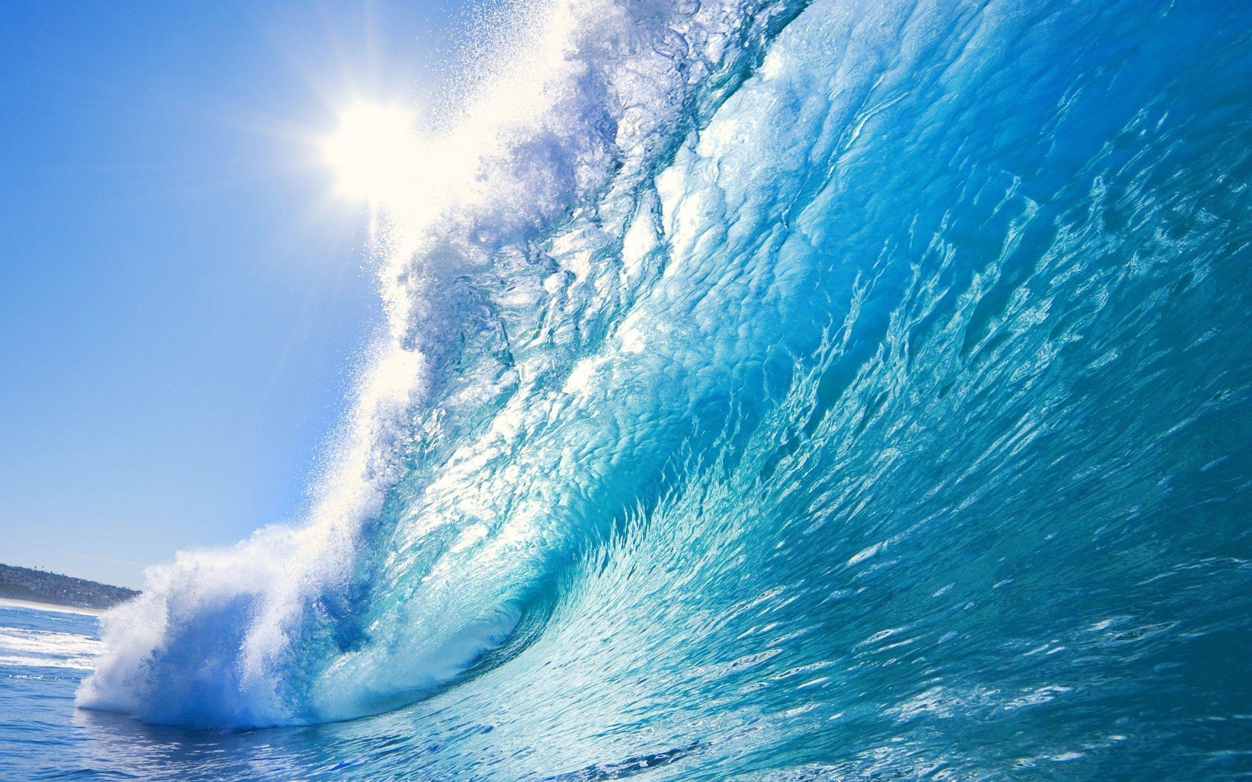 Hình nền sóng biển khổng lồ