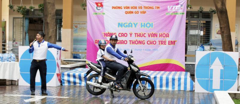 Hình ảnh an toàn giao thông trường học