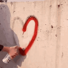 trái tim graffiti