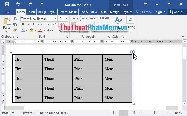 Bôi đen số cột tương ứng với số cột muốn thêm, nhấn vào dấu cộng màu xanh vừa xuất hiện