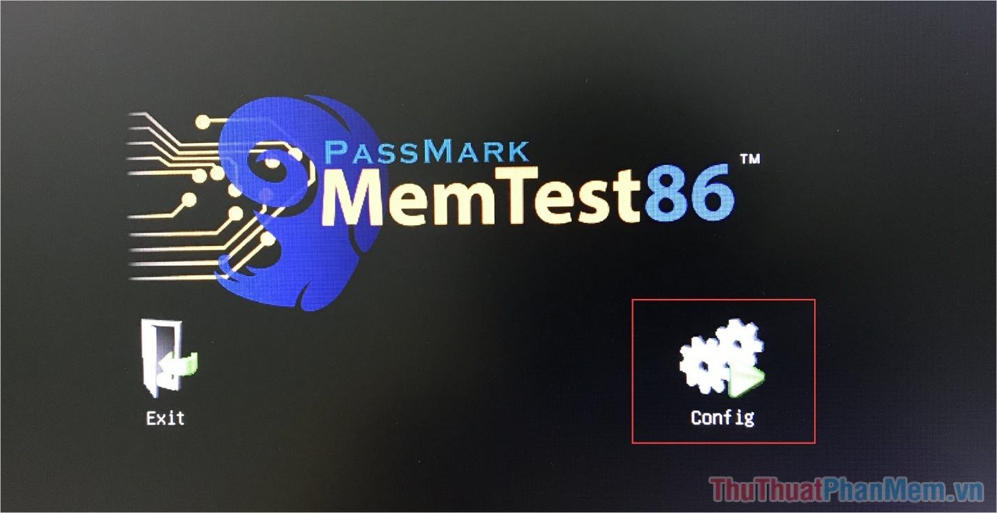 Chọn Config để mở toàn bộ cài đặt của MemTest86