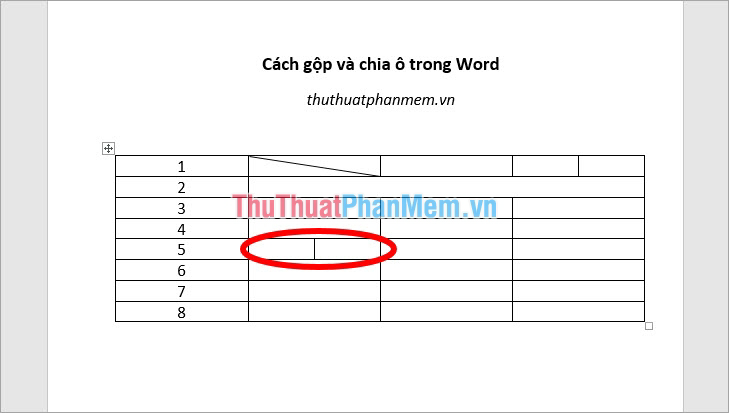 Đặt con trỏ chuột vào hàng mà bạn muốn bắt đầu chia