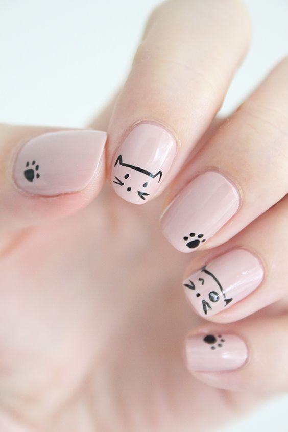 Mẫu nail hồng pastel dễ thương