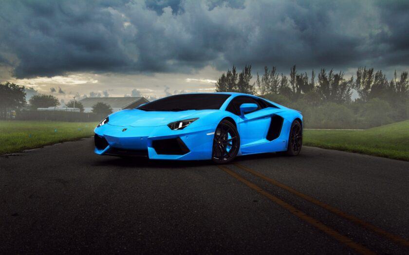 Hình nền Lamborghini màu xanh