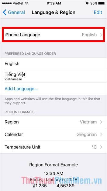 Trong phần Ngôn ngữ & Khu vực, nhấp vào Ngôn ngữ iPhone