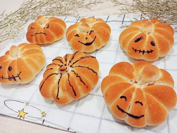 Mẫu bánh Halloween đẹp